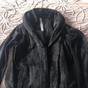 Lululemon button up sweatshirt